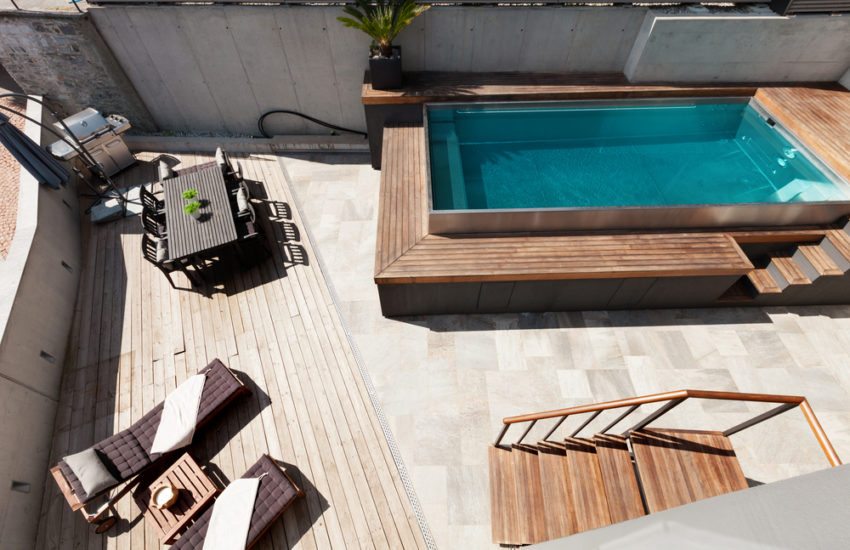 Prix piscine semi-enterrée