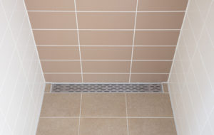 Rigole ou canivelle de douche italienne