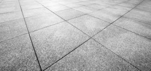 Carrelage sur plot pour terrasse