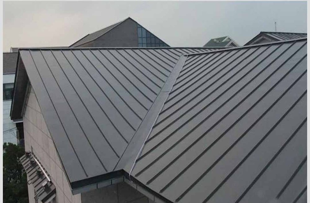 Toiture en panneau sandwich tôle