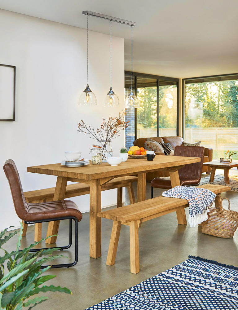 Béton ciré dans une salle à manger